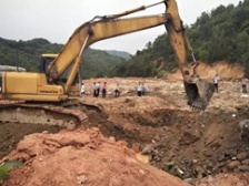  廣州海滔環(huán)?？萍加邢薰鹃L(zhǎng)期非法傾倒污泥