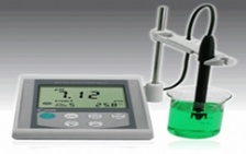  在進行pH測試時，探頭與儀器設(shè)置應(yīng)注意哪些問題？