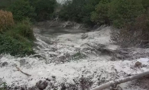 湖北荊門市磷化工企業(yè)敷衍整改 環(huán)境污染問(wèn)題十分突出